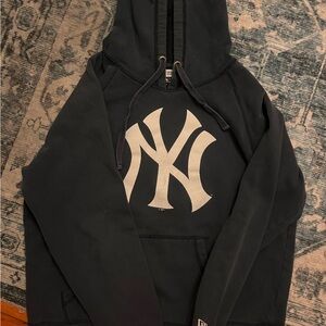 NY Yankees New Era Navy Blue faded Hoodie